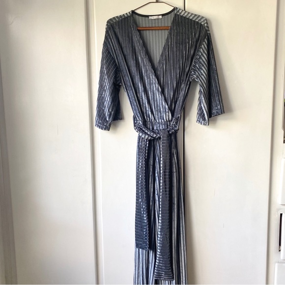 ZARA velvet jumpsuit - Picture 4 of 6